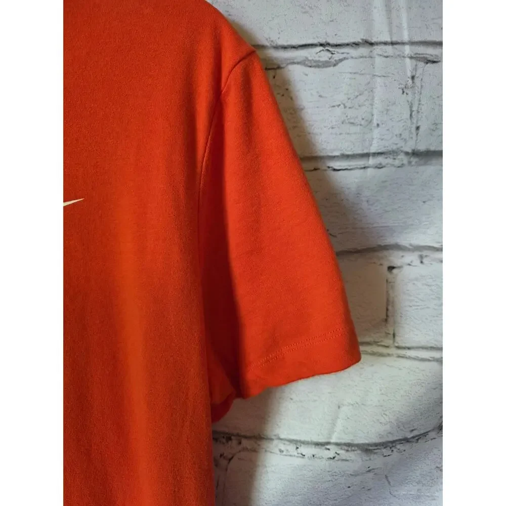 The Nike Tee Men's Size L